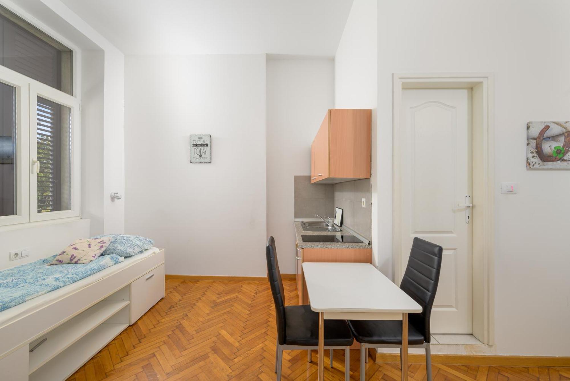 Apartments Todorovic Πούλα Εξωτερικό φωτογραφία